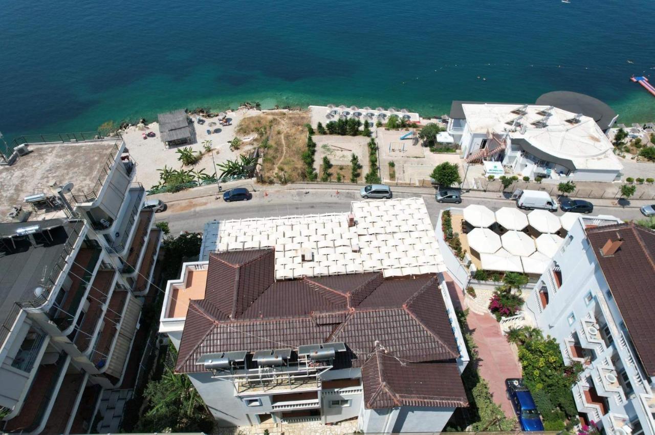 Hotel Erdano Sarandë エクステリア 写真
