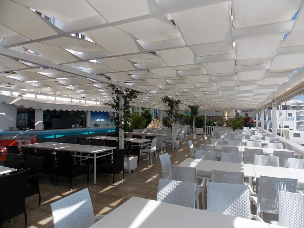 Hotel Erdano Sarandë エクステリア 写真